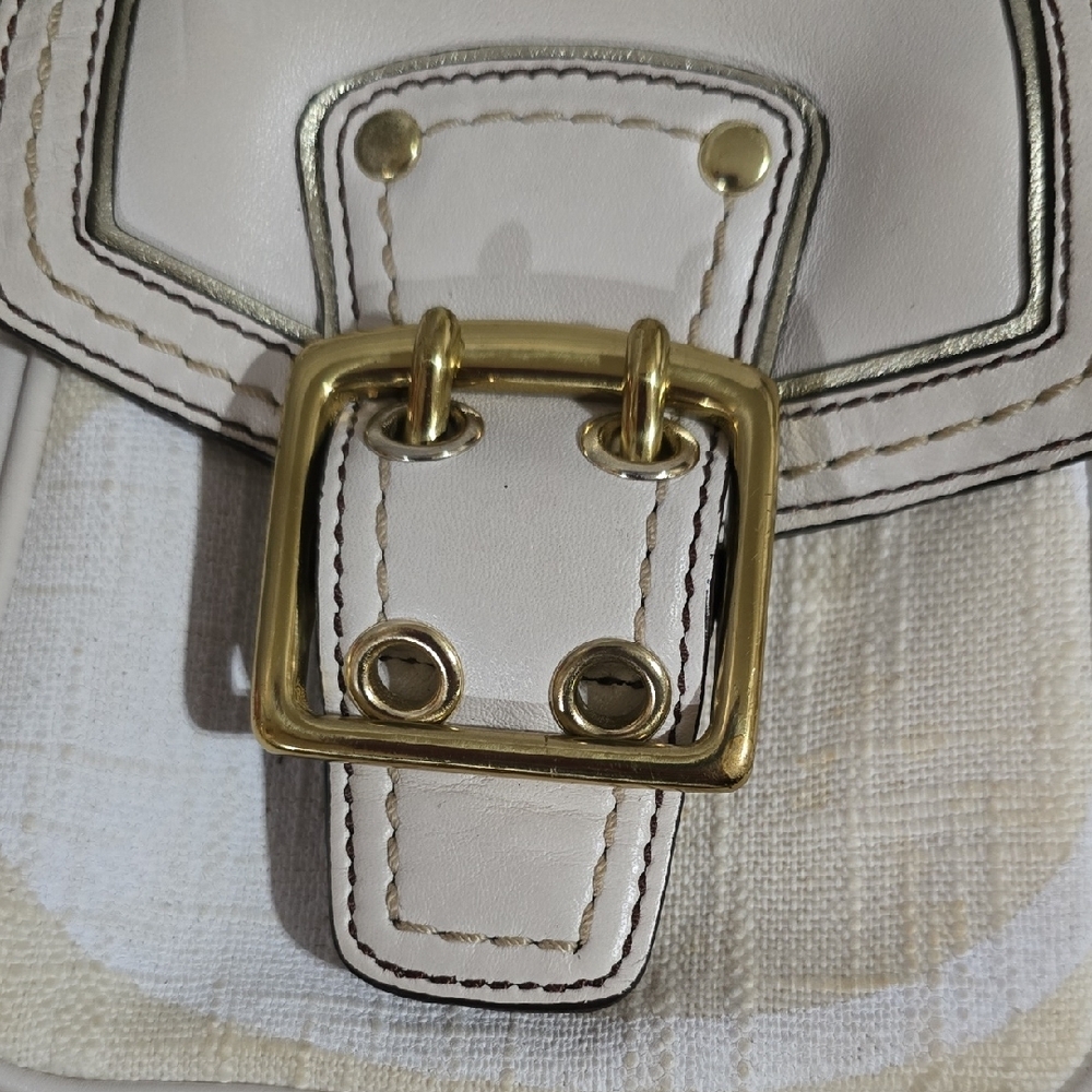 Rare Vintage Coach Cream and Gold Shoulder Bag - Picture 7 of 13